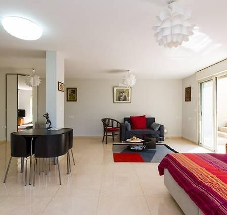 Magnificent Studio In Zichron Yaakov Sea View And Garden Zichron Ja’akow Exterior foto